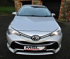 2017 Toyota Avensis - Image 8/10