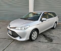 2015 TOYOTA COROLLA HYBRID - Image 7/10
