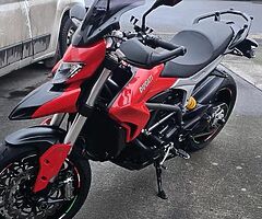 Ducati hyperstrada - Image 6/10