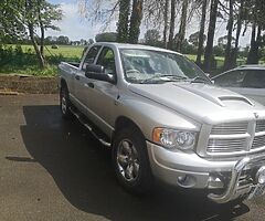 05 dodge ram 5.7 V8 Hemi 4x4 - Image 4/10