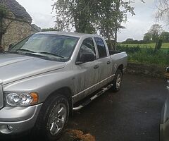 05 dodge ram 5.7 V8 Hemi 4x4 - Image 7/10