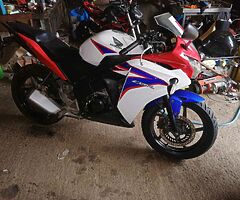 2012 Honda CBR - Image 4/5