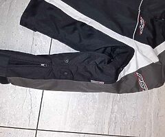 RST - Image 5/5
