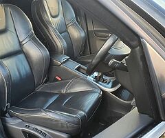 Volvo XC 60.D4. R Design 2.0 .Manual 6 speed. NAV. F S. HISTORY. 167k mls.LEATHER .MEMORY seats. - Image 8/10