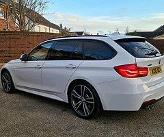 2016 BMW 335D 313BHP TWIN TURBO X-DRIVE M-SPORT
(PANROOF + HEADS UP DISPLAY + HEATED STE