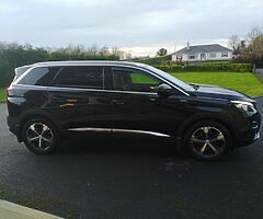 PEUGEOT 5008 - Image 9/10