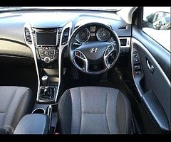 Hyundai i30 Nav Blue 1.6 Diesel - Image 3/9