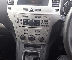 2010 opel zafara 1.6 7 seater €2400 - Image 6/10