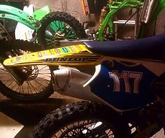 2004 rmz 250