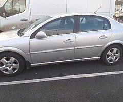 Car - Image 3/3