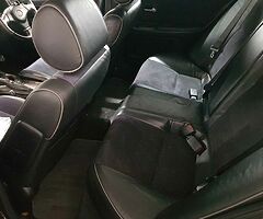 2003 Lexus IS 200 - Image 6/9