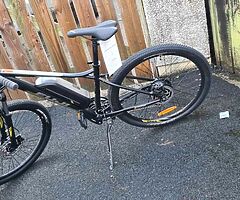 Fuji electric mountain bike - Image 8/10