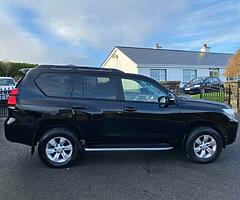 2018 Toyota Landcruiser business class €333 tax - Image 3/10