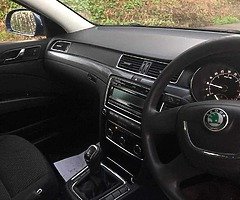 Skoda Superb 2.0L 2010 - Image 4/10