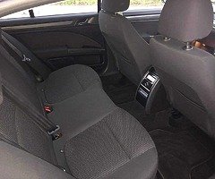 Skoda Superb 2.0L 2010 - Image 7/10