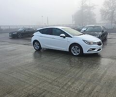 OPEL ASTRA. 1.6 CDTI. DESIGN