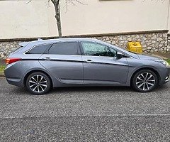 Hyundai i40 estate - Image 5/6