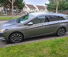 Hyundai i40 estate - Image 6/6