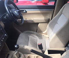 2006 VW TOURAN - Image 4/7