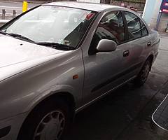 2001 Nissan Almera