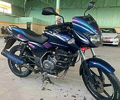 Pulsar. 150.cc.Lot 82