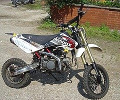 Looking for two stomps