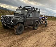 Land Rover Defender 90 - Image 3/4