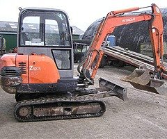 WE BUY MINI DIGGERS DEAD OR ALIVE