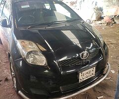 Toyota vitz 2009 - Image 3/6