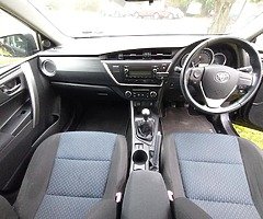 Toyota Auris 2014 Low Mileage! - Image 6/10