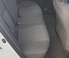 Toyota avensis manual - Image 7/10