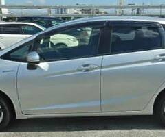 Honda Fit Hybrid 2015 Keyless Entry - Image 4/10