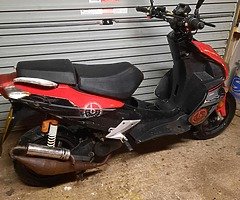 2017 huatian scooter - Image 4/4