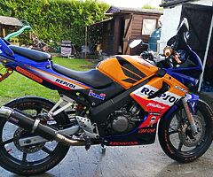 Honda CBR 125r lookin swap