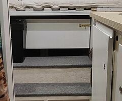 Mercedes Sprinter 2009 campervan - Image 7/10