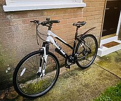 Unisex Carrera Hybrid bike