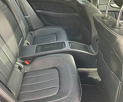 Mercedes-Benz CLS-Class 2.1 CLS 220 AMG Line Premium // Pearl White - Image 7/8