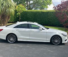 Mercedes-Benz CLS-Class 2.1 CLS 220 AMG Line Premium // Pearl White - Image 8/8