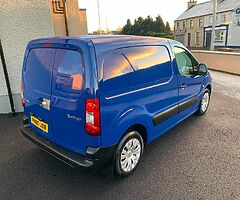 2010 Citroën Berlingo - Image 6/9