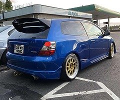 Honda civic - Image 4/4