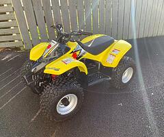 Suzuki lta50