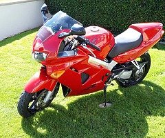 Honda VFR 800