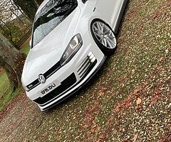 2015 Volkswagen Golf GTD - Image 5/10
