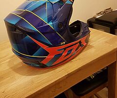 Motocross helmet Fox V1