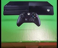 Xbox One 1TB 12 games