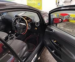 Opel Corsa design 1.3 diesel 6 speed. 270 road tax - Image 6/6
