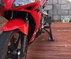 Honda Cbr 125r 2008 - Image 4/5