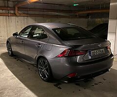 Lexus is300h Fsport hybrid