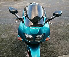 1994 Honda VFR - Image 5/8