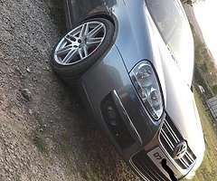 Look - Image 3/6